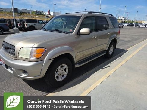 Used 2001 Toyota Sequoia SR5 AWD/4WD image 1