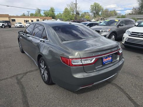 Used 2017 Lincoln Continental Premiere FWD image 13