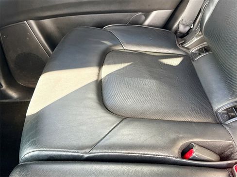 Used 2023 Nissan Armada SL image 29