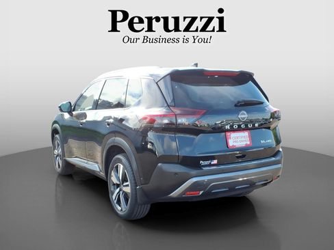 Certified 2023 Nissan Rogue SL w/ SL Premium Package AWD/4WD image 6