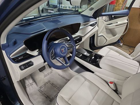 New 2026 Buick Enclave Avenir w/ Super Cruise Package image 18