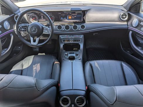 Used 2019 Mercedes-Benz E 300 4MATIC image 28