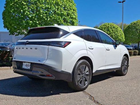 Certified 2025 Nissan Murano SL w/ Cargo Package AWD/4WD image 7