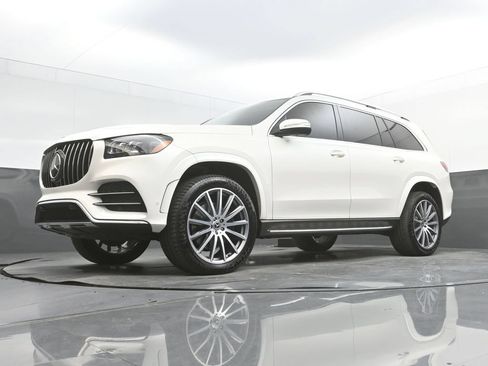 Used 2022 Mercedes-Benz GLS 450 4MATIC image 41