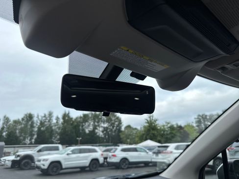 Used 2021 Subaru Ascent Touring w/ Popular Package #2A AWD/4WD image 15