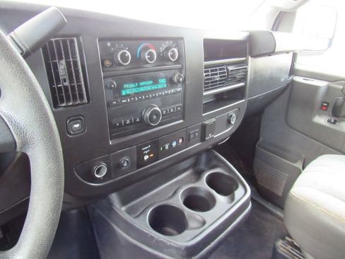 Used 2019 Chevrolet Express 3500 LT w/ LT Preferred Equipment Group image 33