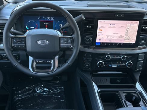 New 2026 Ford F250 Platinum AWD/4WD image 13