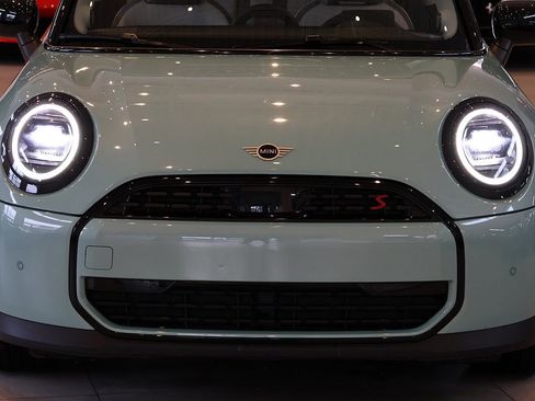 Used 2025 MINI Cooper S image 14