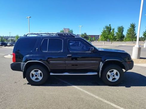 Used 2004 Nissan Xterra XE AWD/4WD image 2