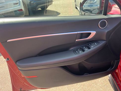 Used 2026 Hyundai Sonata Blue FWD image 18