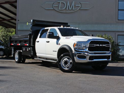 Used 2023 RAM 4500 SLT w/ Quick Order Package 2YG SLT image 4