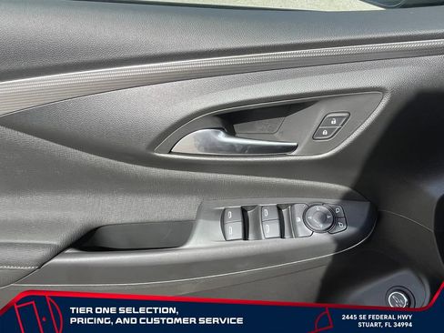 New 2026 Buick Envista Avenir FWD image 23