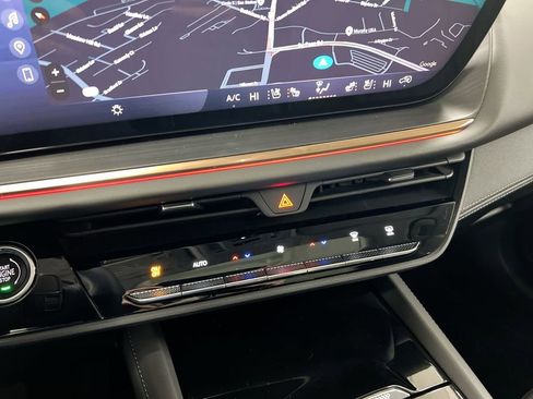 New 2026 Buick Envision Avenir image 17