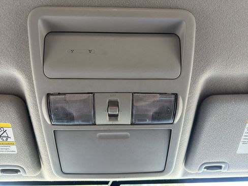 Used 2020 Nissan Frontier SV AWD/4WD image 15