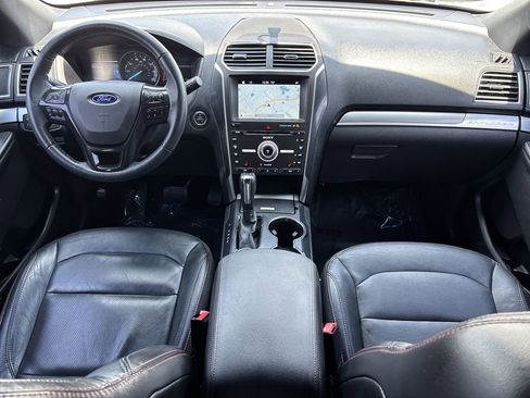 Used 2018 Ford Explorer Sport AWD/4WD image 12