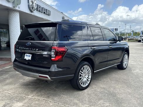 Used 2024 Ford Expedition Limited RWD image 7