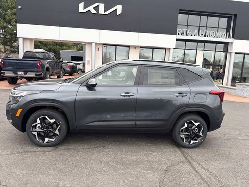 New 2026 Kia Seltos S AWD/4WD image 2