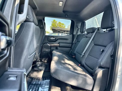 Used 2022 Chevrolet Silverado 1500 RST AWD/4WD image 4
