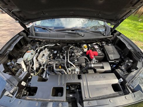 Used 2025 Nissan Kicks SV image 30