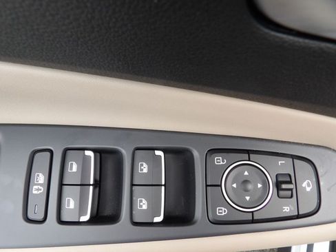 Certified 2023 Hyundai Santa Fe Limited AWD/4WD image 16