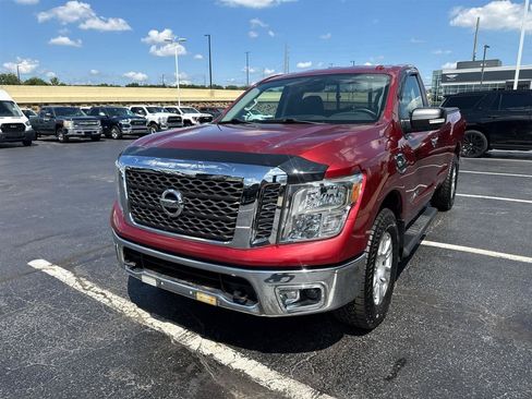 Used 2017 Nissan Titan SV AWD/4WD image 4