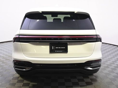 New 2026 Lincoln Nautilus Premier w/ Equipment Group 102A AWD/4WD image 5