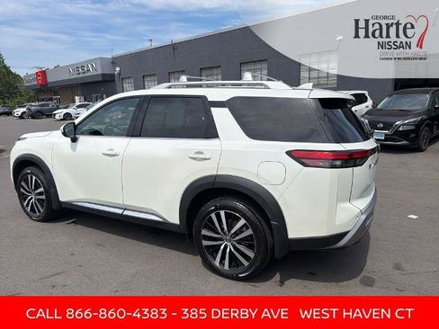 Certified 2023 Nissan Pathfinder Platinum AWD/4WD image 6