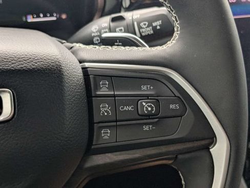 Used 2022 Jeep Grand Cherokee Limited 4xe AWD/4WD image 25