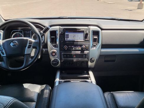 Used 2016 Nissan Titan SV AWD/4WD image 28
