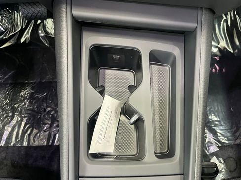 New 2026 Volkswagen Tiguan SE image 15