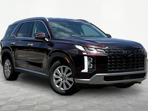 Used 2024 Hyundai Palisade SEL FWD image 3