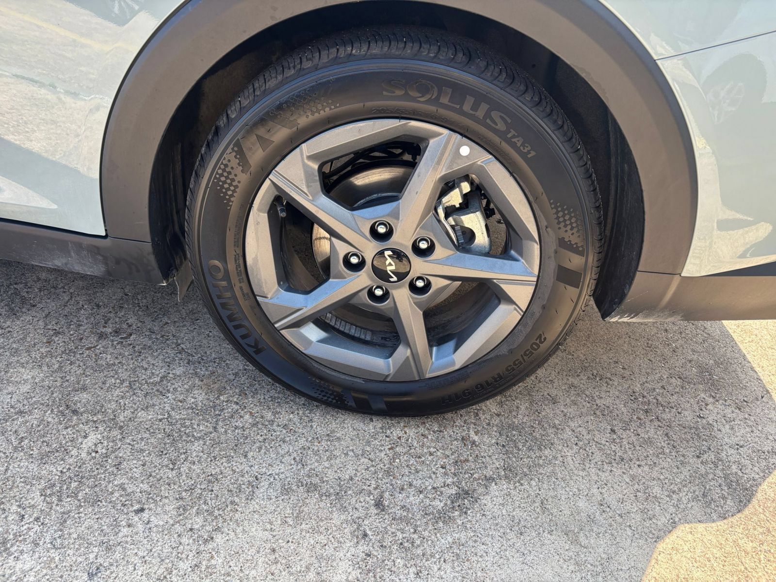 Used 2026 Kia K4 FWD image 28