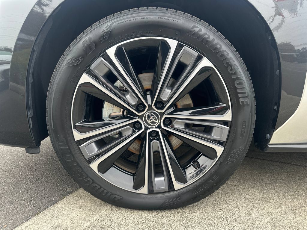 Certified 2023 Toyota bZ4X AWD w/ Weather Package image 28