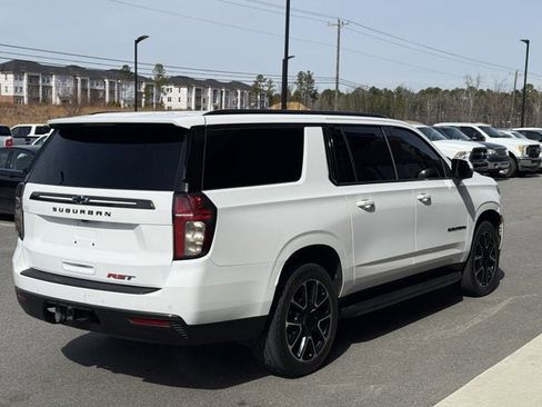 Used 2021 Chevrolet Suburban RST w/ Luxury Package image 6