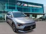Used 2023 Kia Niro EX image 3