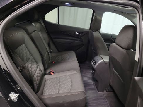 Used 2019 Chevrolet Equinox LT w/ Sun & Navigation Package image 27