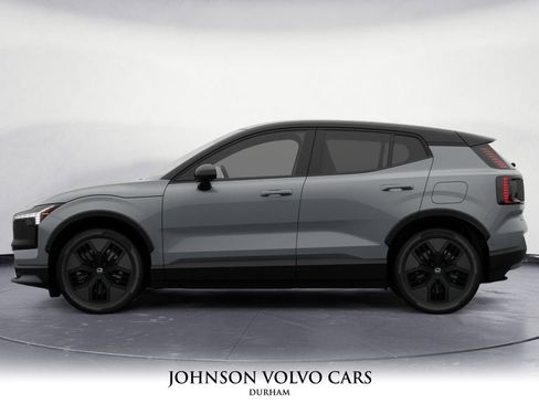 New 2026 Volvo EX30 Cross Country Ultra image 3