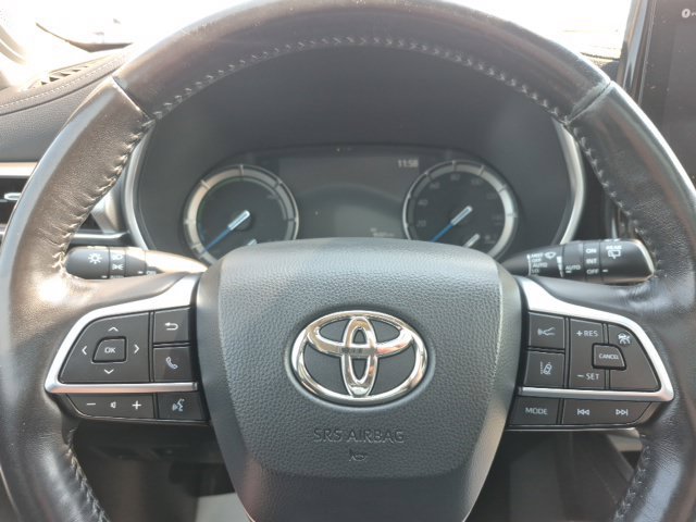 Used 2020 Toyota Highlander Platinum AWD/4WD image 27