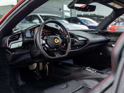 Used 2021 Ferrari SF90 Stradale AWD/4WD image 33