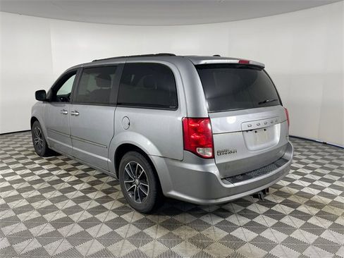Used 2017 Dodge Grand Caravan GT image 15