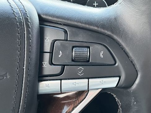 Used 2023 Cadillac Escalade Sport Platinum w/ LPO, ONYX Package AWD/4WD image 24