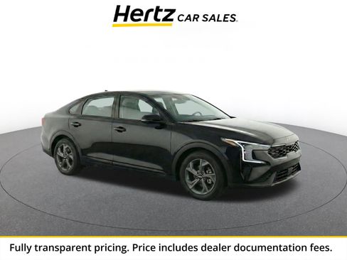 Used 2025 Kia K4 FWD image 1