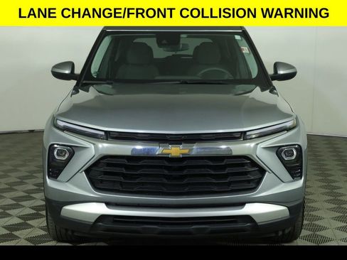 Certified 2024 Chevrolet TrailBlazer LT w/ Driver Confidence Package AWD/4WD image 8