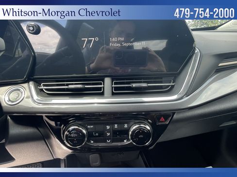 New 2026 Chevrolet Trax ACTIV w/ Sunroof Package FWD image 12