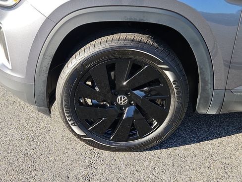 Certified 2024 Volkswagen Atlas SE AWD/4WD image 7