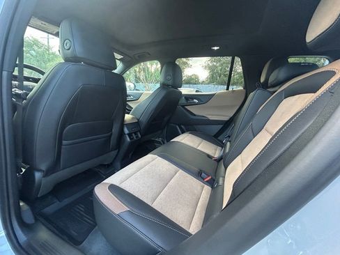 New 2026 Chevrolet Equinox ACTIV w/ Convenience Package III AWD/4WD image 15