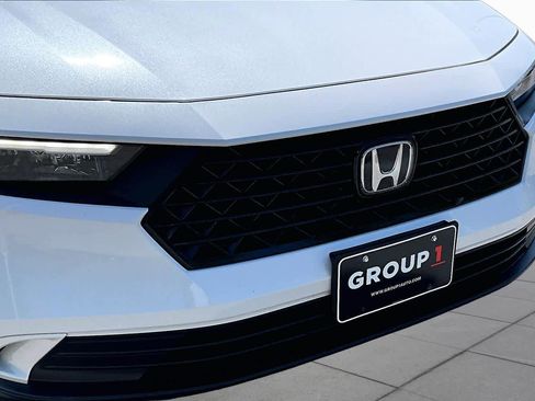 Used 2023 Honda Accord EX image 43