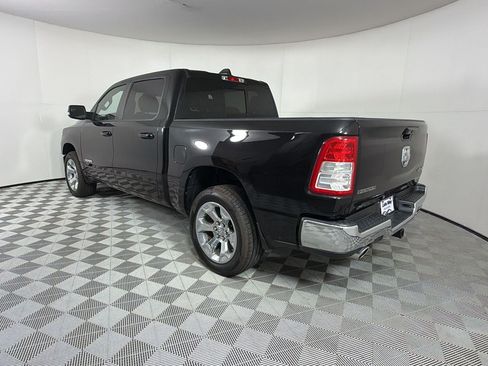 Used 2022 RAM 1500 Big Horn AWD/4WD image 3