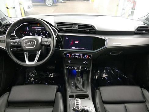 Used 2023 Audi Q3 2.0T Premium Plus w/ Premium Plus Package AWD/4WD image 24
