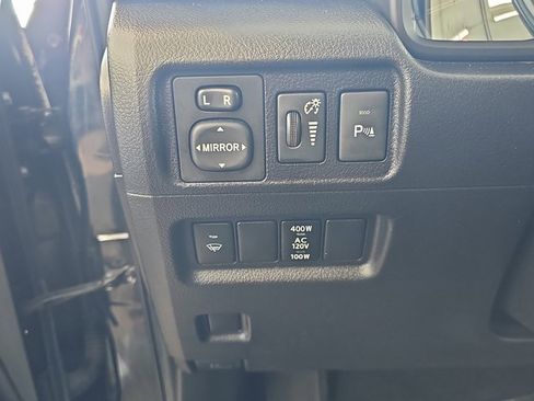 Used 2016 Toyota 4Runner Limited image 27